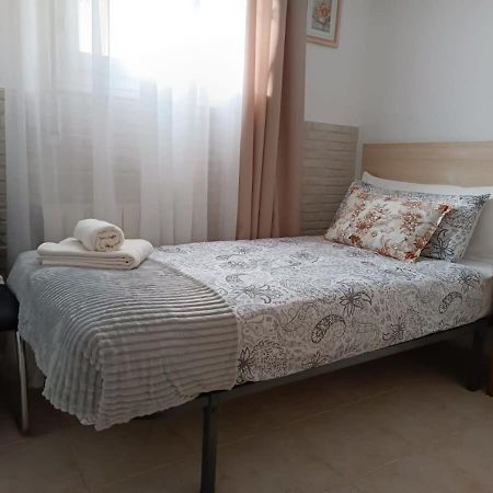 Quaint Ground Floor Apartment With Pool Lb1 Torrevieja Exterior photo