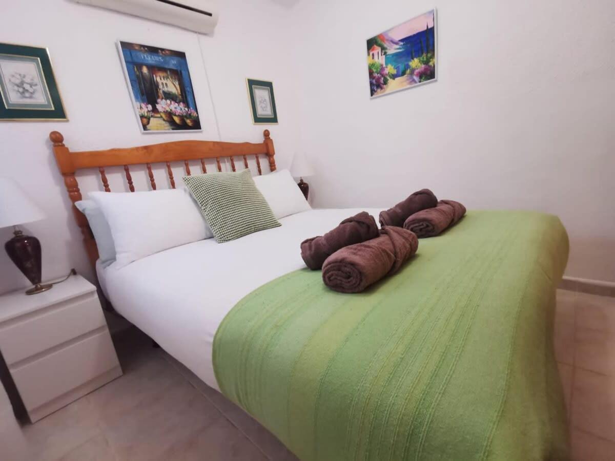 Quaint Ground Floor Apartment With Pool Lb1 Torrevieja Exterior photo